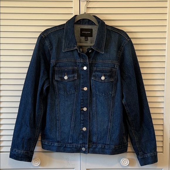 Banana Republic Jackets & Blazers - Banana Republic Dark Blue Jean Jacket Size Large NWOT